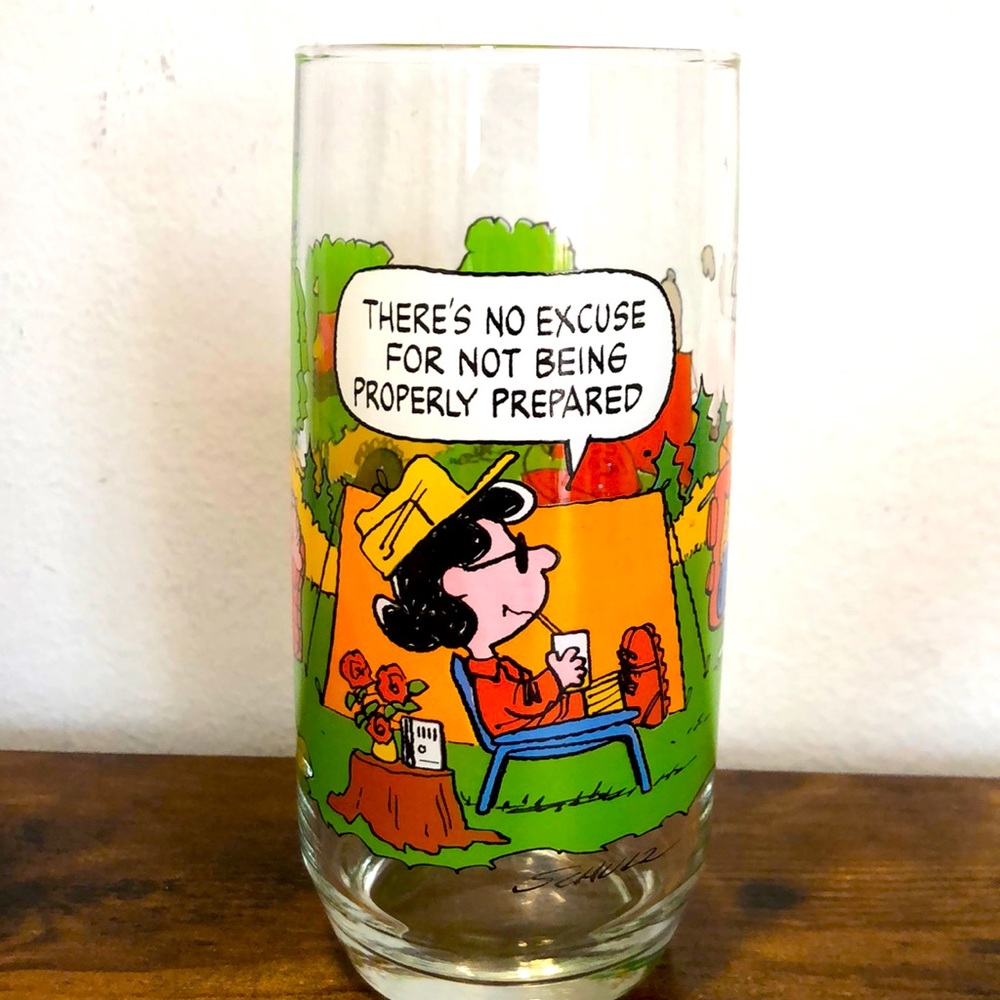 McDonalds Camp Snoopy collectible glass (Lucy)